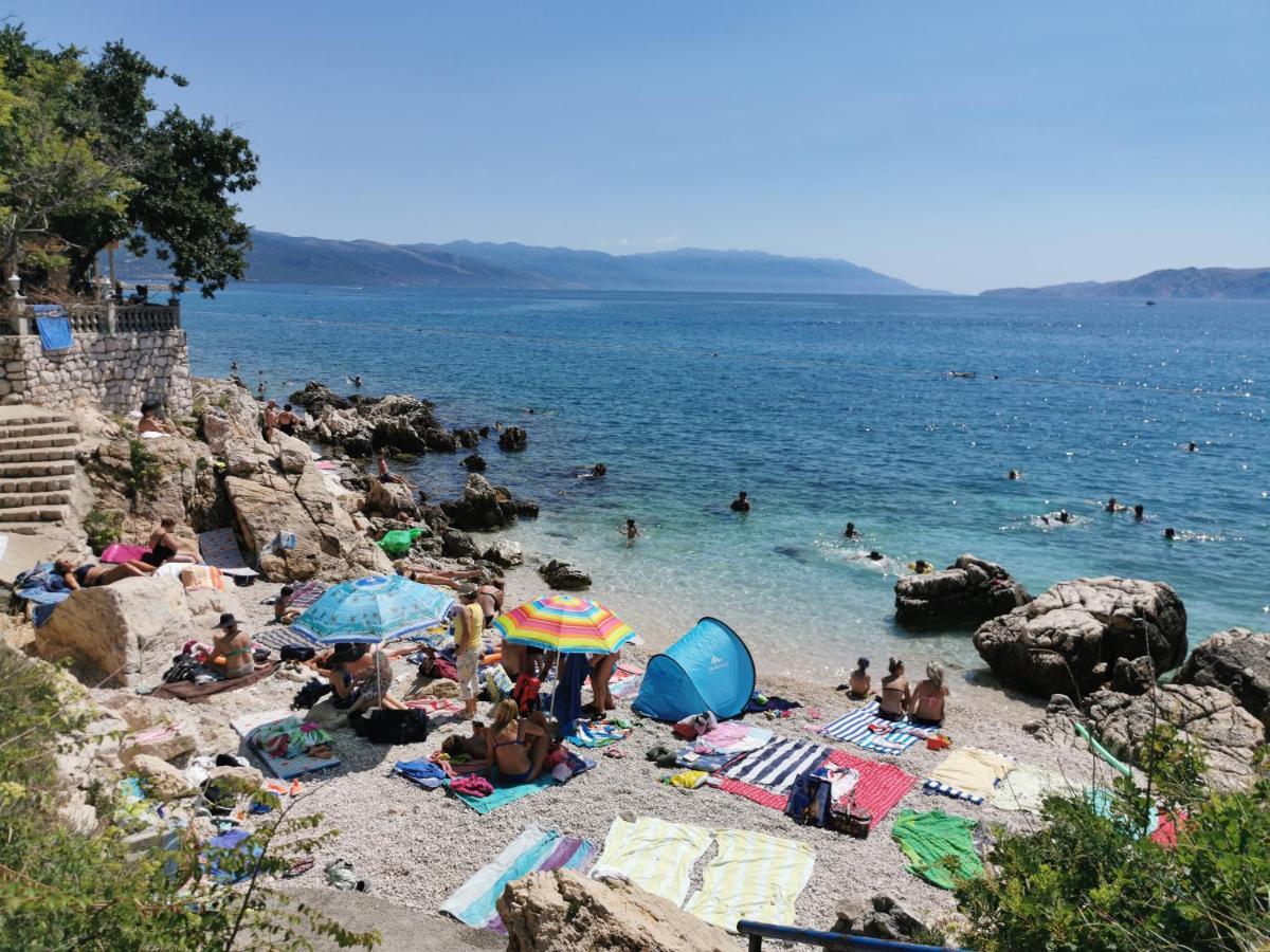 Villa Clara Apartments Kvarner Novi Vinodolski Dış mekan fotoğraf