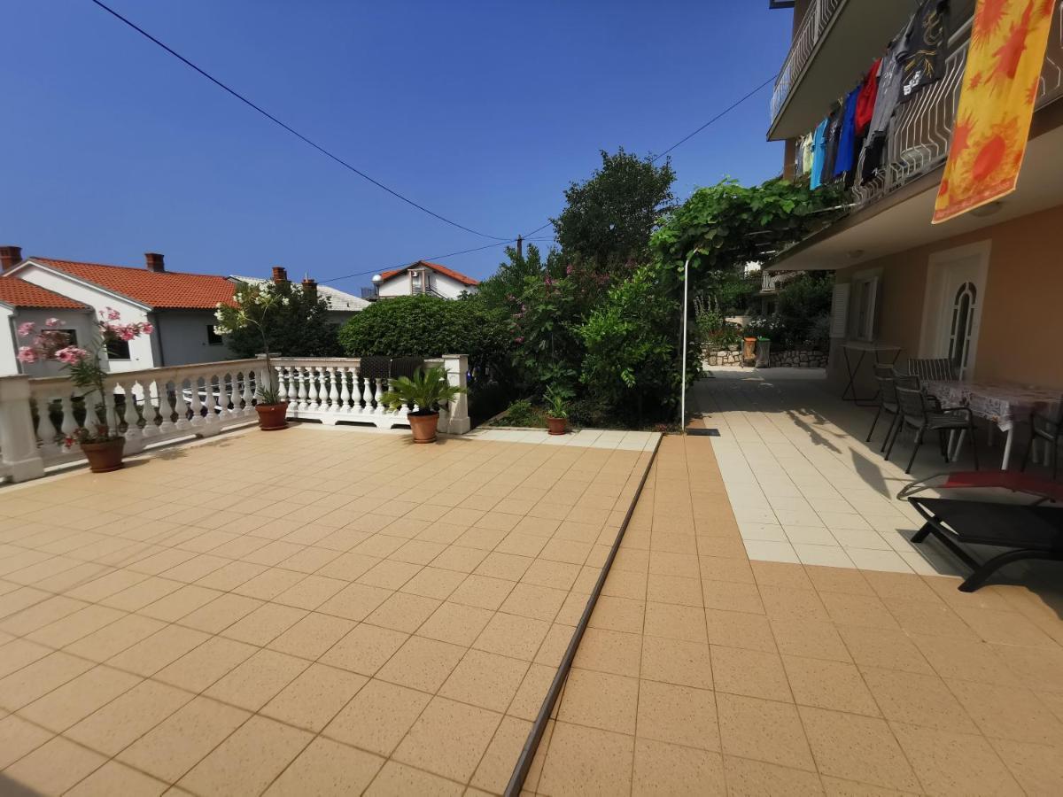 Villa Clara Apartments Kvarner Novi Vinodolski Dış mekan fotoğraf