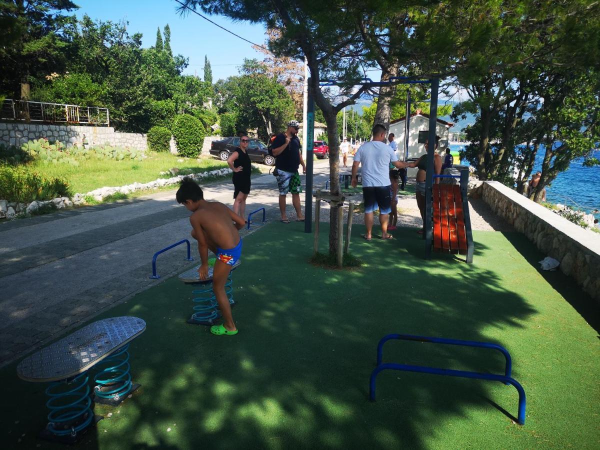 Villa Clara Apartments Kvarner Novi Vinodolski Dış mekan fotoğraf